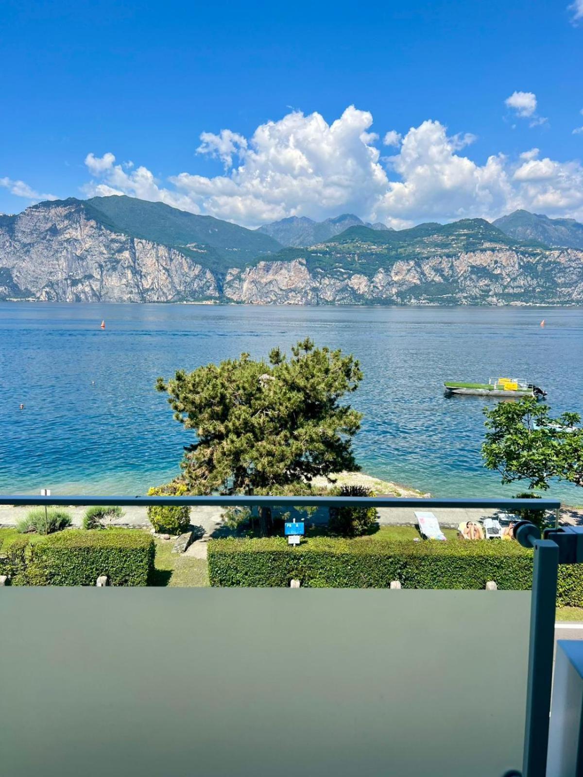 Val Di Sogno Grand View Apartment Malcesine Bagian luar foto