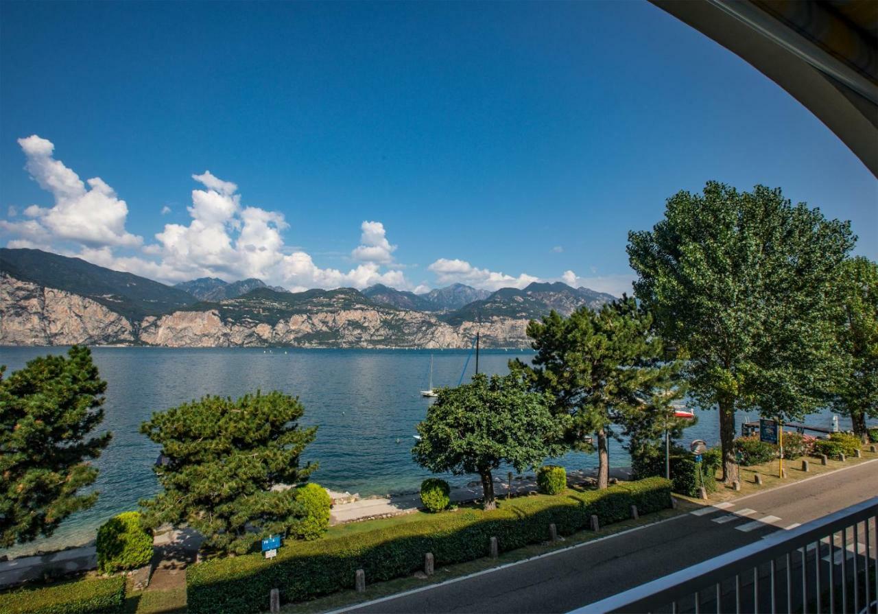 Val Di Sogno Grand View Apartment Malcesine Bagian luar foto