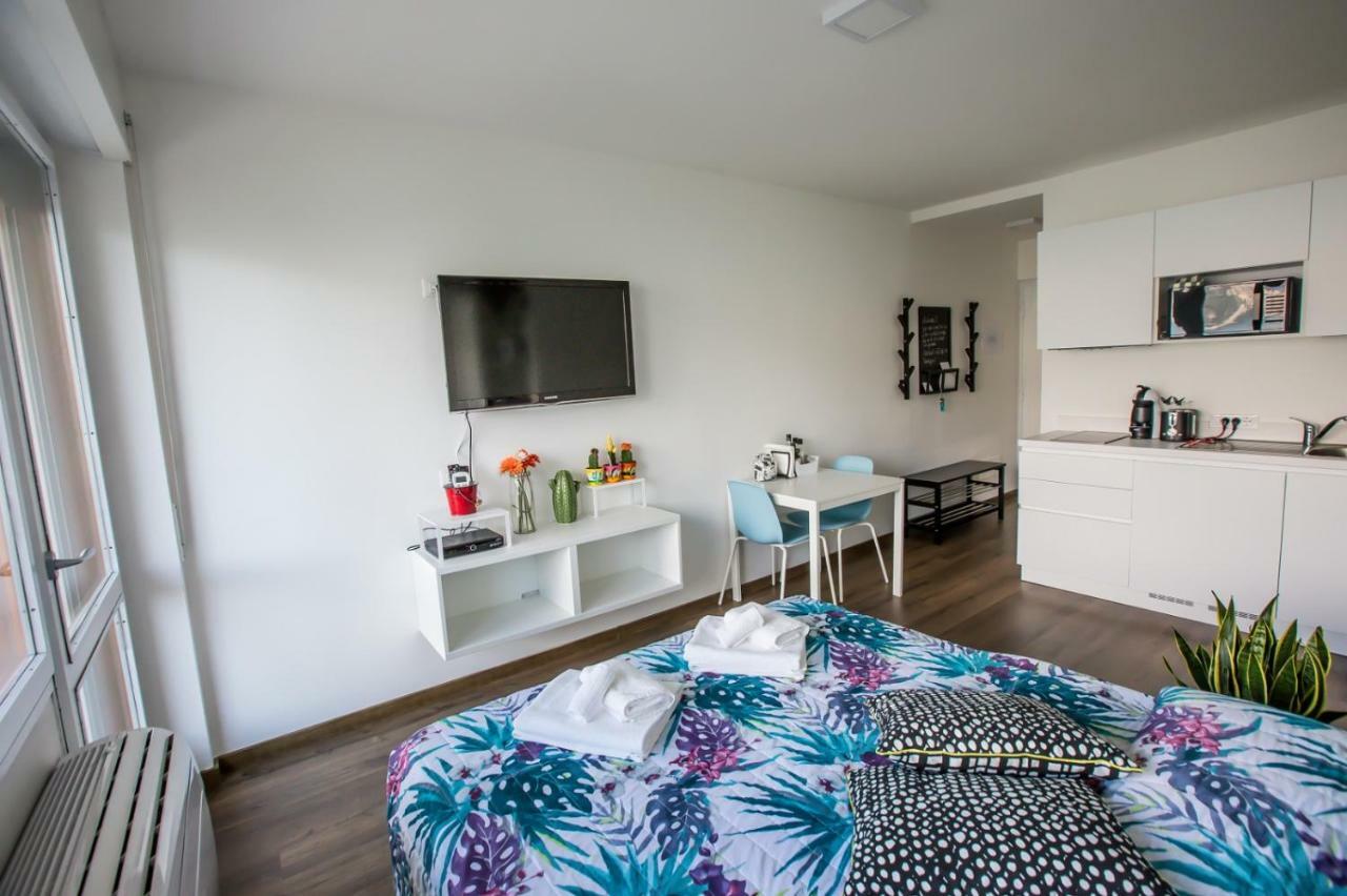 Val Di Sogno Grand View Apartment Malcesine Bagian luar foto